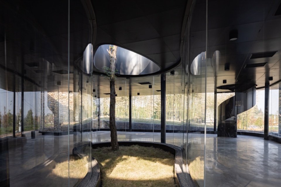 Chaoyuan Mount village lobby by Kong Xiangwei Studio