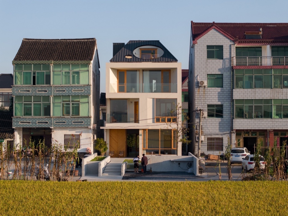 Mini south villa Shanghai by Displacement architectural design