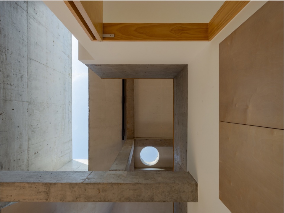 Mini south villa Shanghai by Displacement architectural design