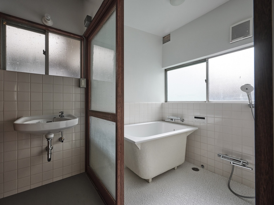 shirokanedai house by roovice