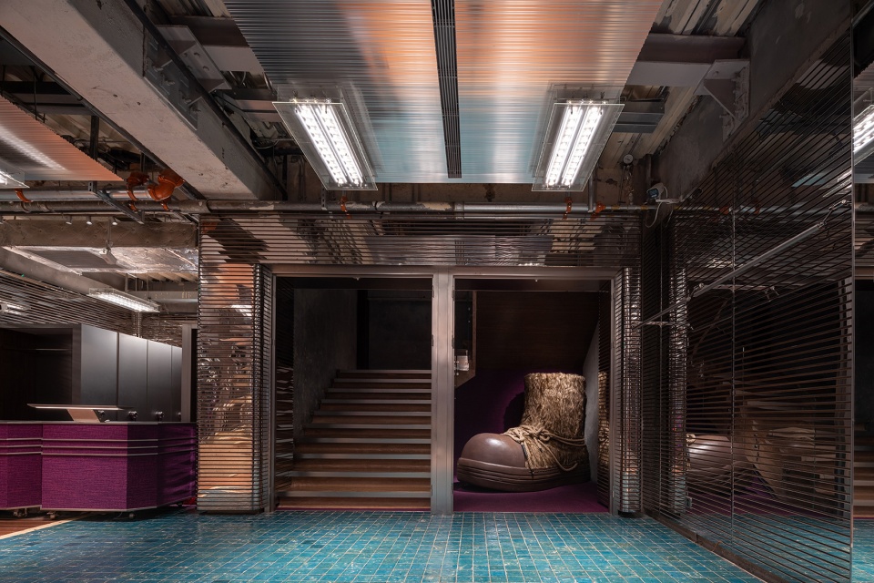 masonprince shanghai flagship store by tomo design