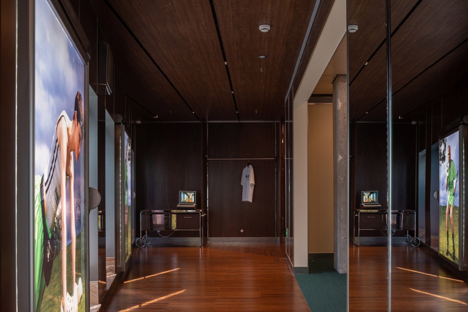 masonprince shanghai flagship store by tomo design