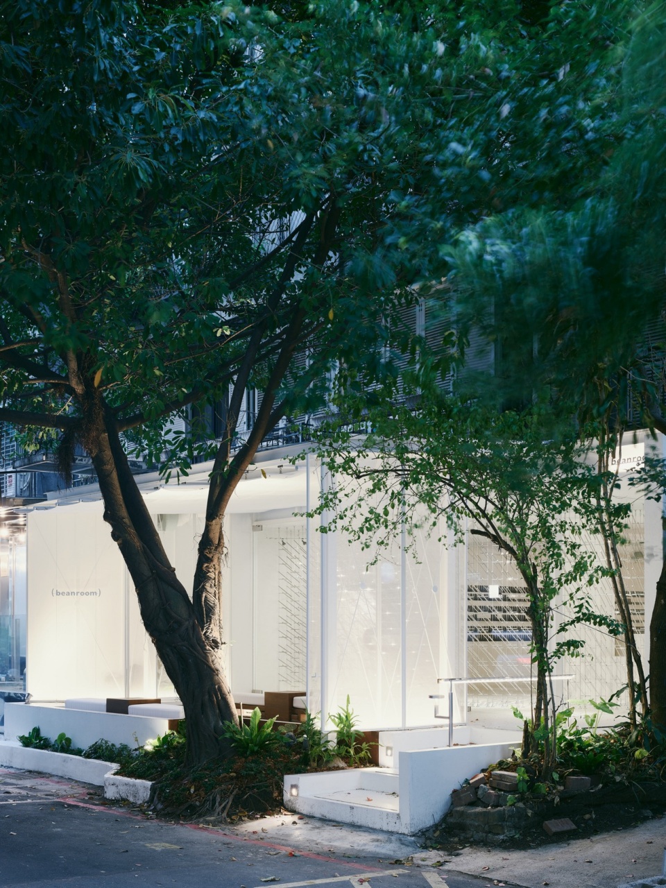 .exterior beanroom