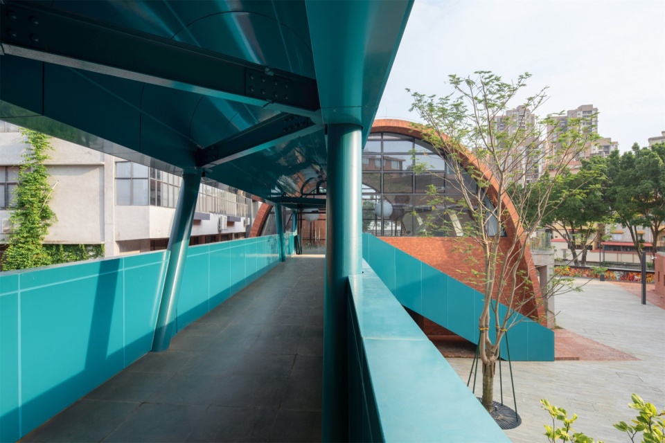 建筑改造与连廊搭建Architectural renovation and corridor construction 2©吴嗣铭
