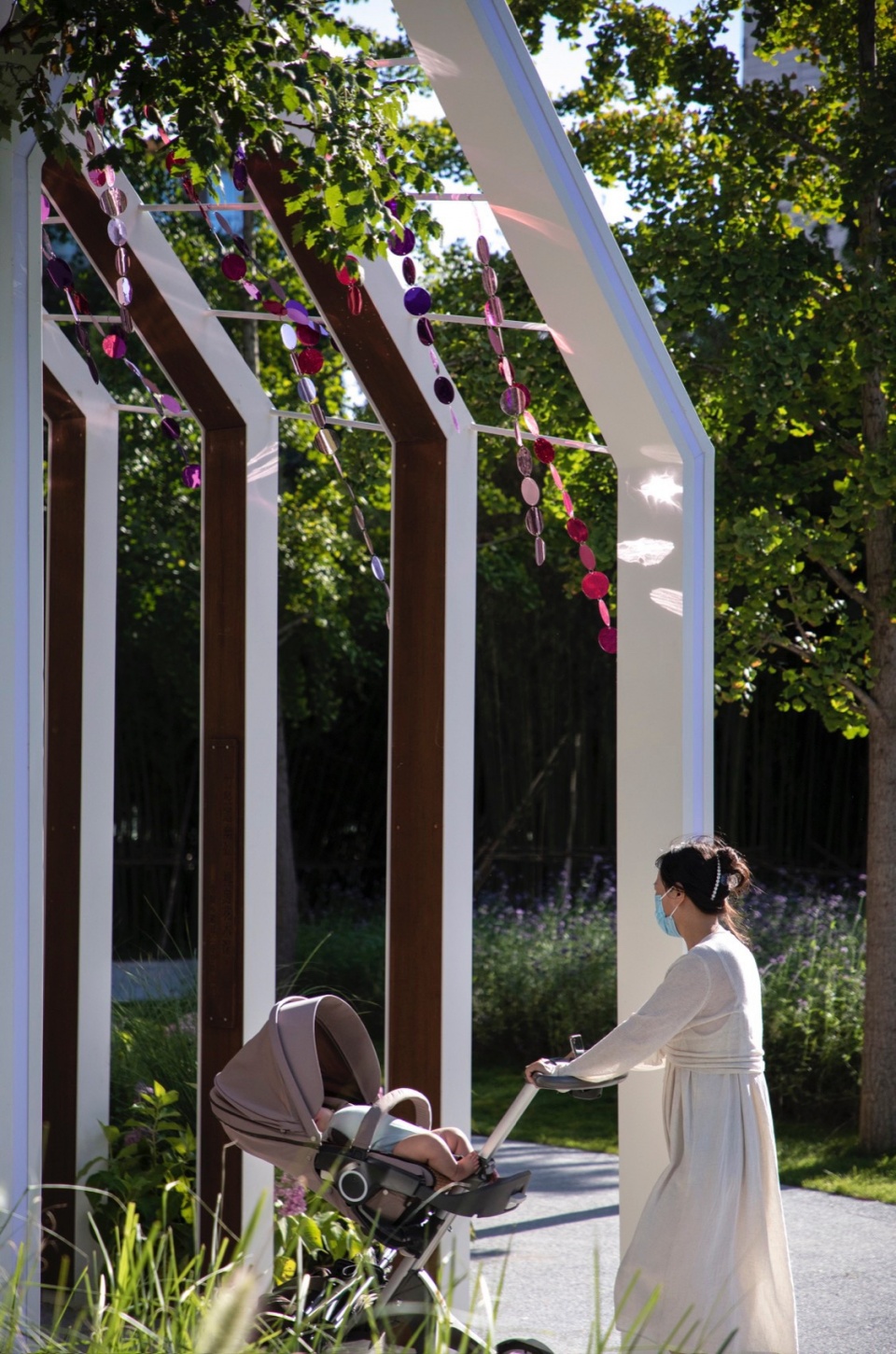 融入市民生活的紫藤廊架,the wisteria corridor integrated into the daily life of citizens©埊木设计(CAFA·A城市艺术创新中心)01