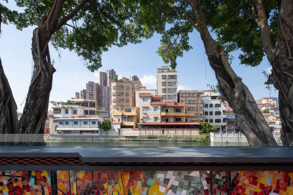 风水塘围墙Walls of Fengshui Pond©吴嗣铭