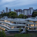 长沙市南雅中学图书馆 / 中机国际罗劲工作室