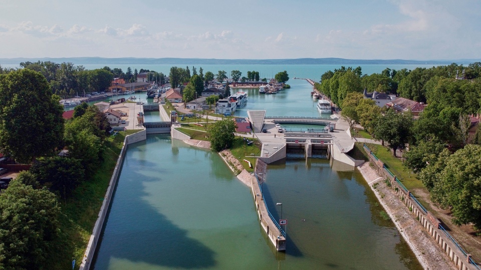 The Siofok Water Lock Reconstruction Project by Terhalozat