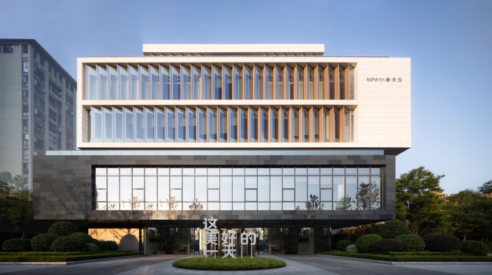 Xintianhan Innovation Center Hanzhong Shanxi by YJDesign zc8