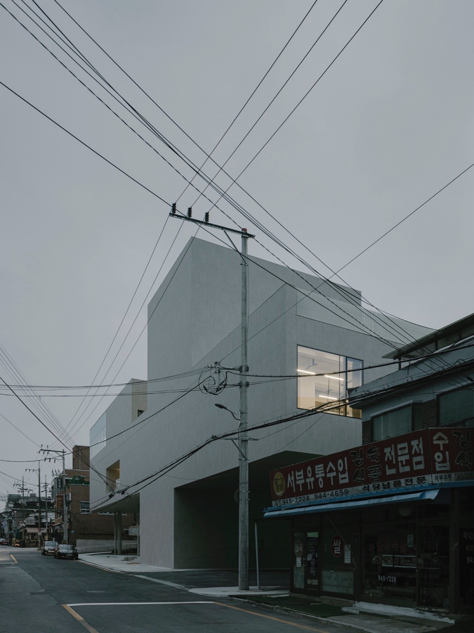 geumchon oulim centre by 818 architects