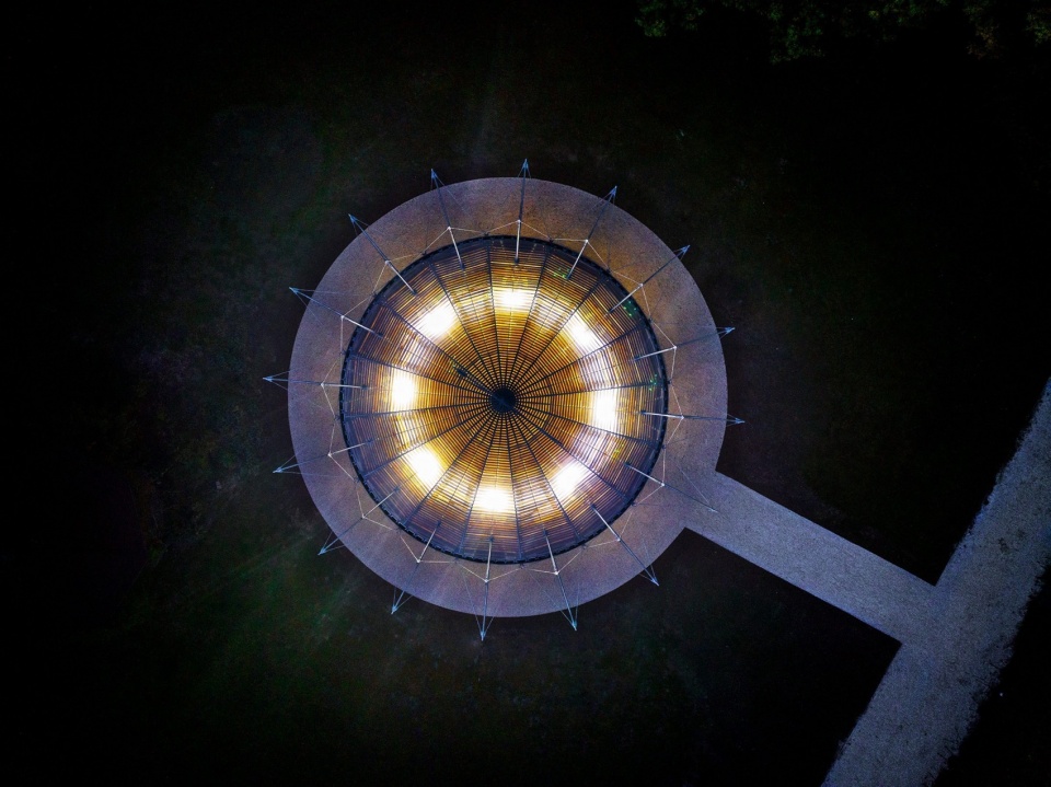Kinetic Pavilion at the Radíc Chateau Martin Rajnis