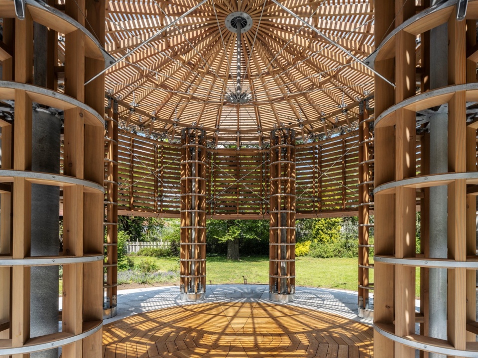 Kinetic Pavilion at the Radíc Chateau Martin Rajnis