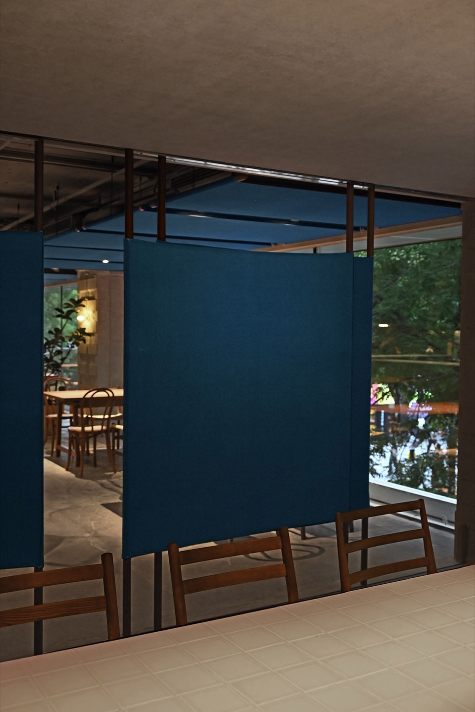 Sea Strings Restaurant Beijing by ZHZ studio