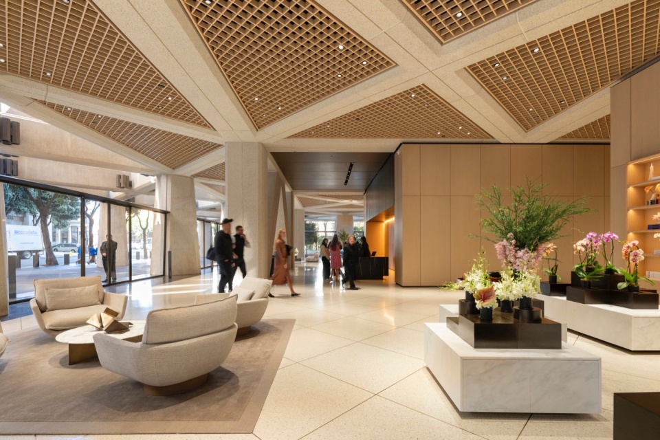 Transamerica Pyramid Center by Foster Partners
