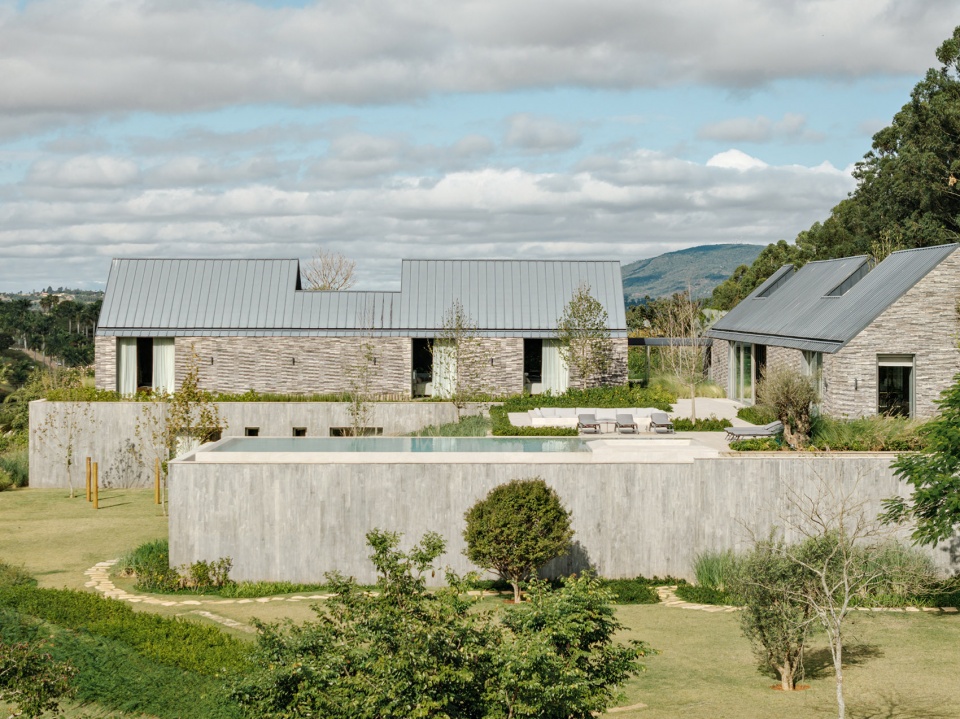 ccb house by kiko salomao tanaka architects