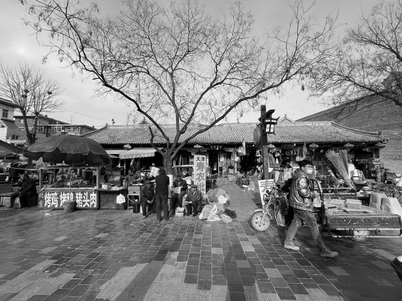 intervention of the yulin courtyard house by tumush