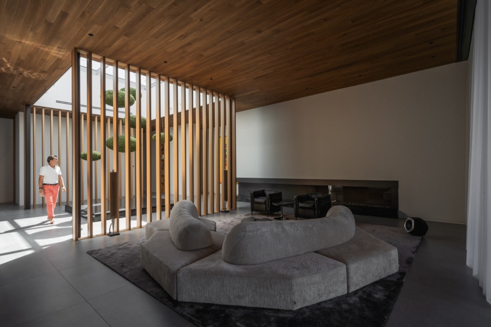 The Slate Residence by Blouin Beauchamp Architectes