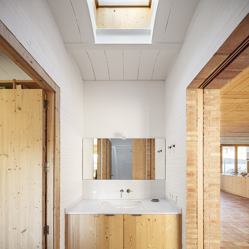 casa la by alventosa morell arquitectes