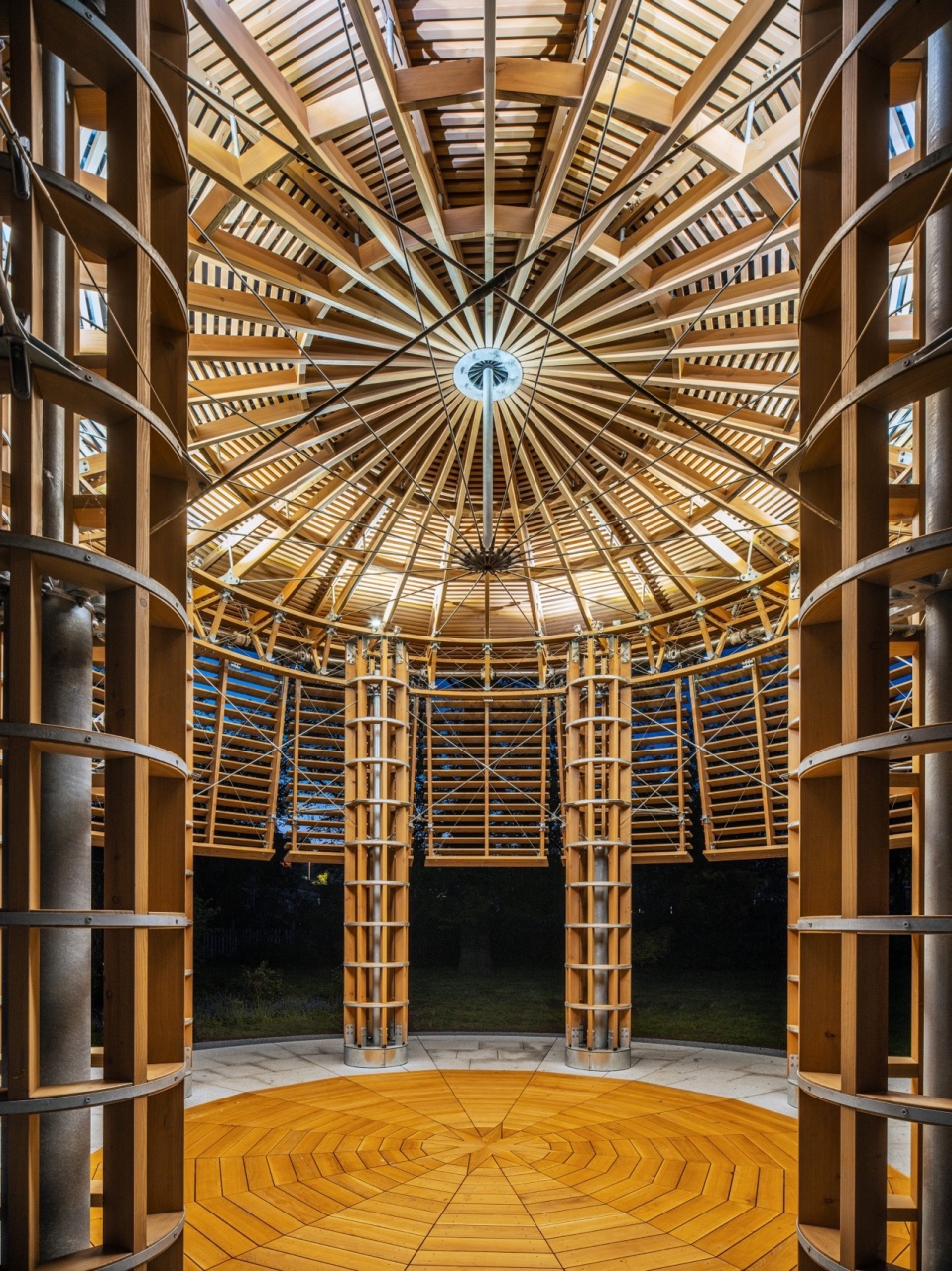 Kinetic Pavilion at the Radíc Chateau Martin Rajnis