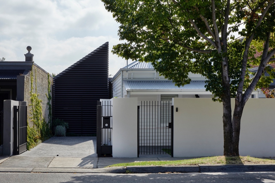 McPhail House Design by AD
