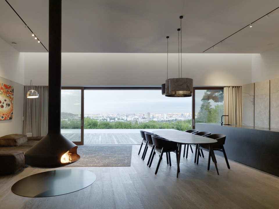 deconstructed house by innocad architecture