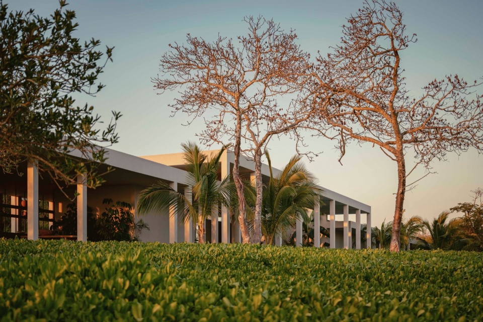 BRANDILERA HOUSE MANUEL CERVANTES ESTUDIO JAMES PERSE