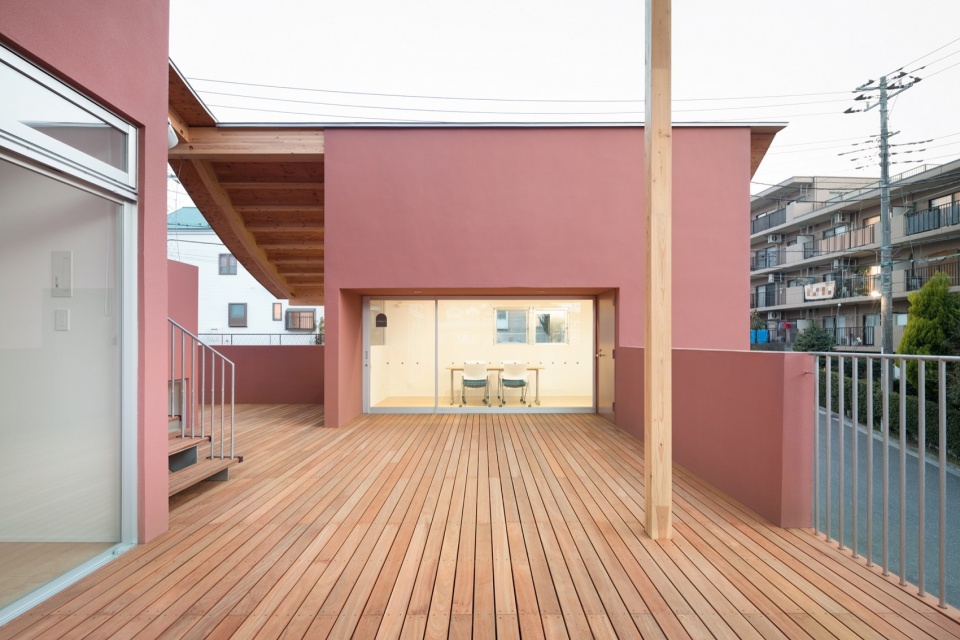 Komaoka Genkids Nursery School by Tomoyuki Kurokawa Architects