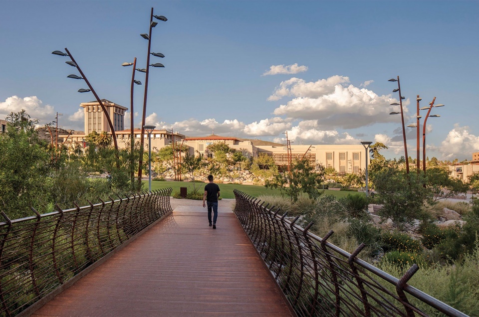 The University of Texas at El Paso Transformation by Ten Eyck Landscape Architects Inc