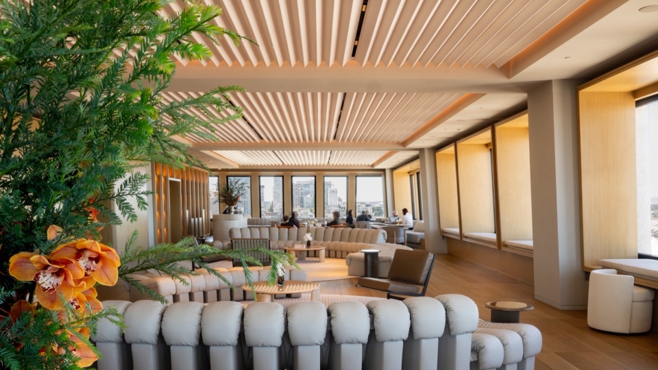 Transamerica Pyramid Center by Foster Partners