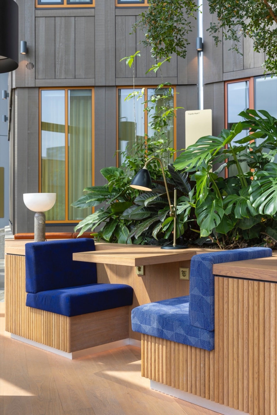Tripolis Park s Atrium by Concrete