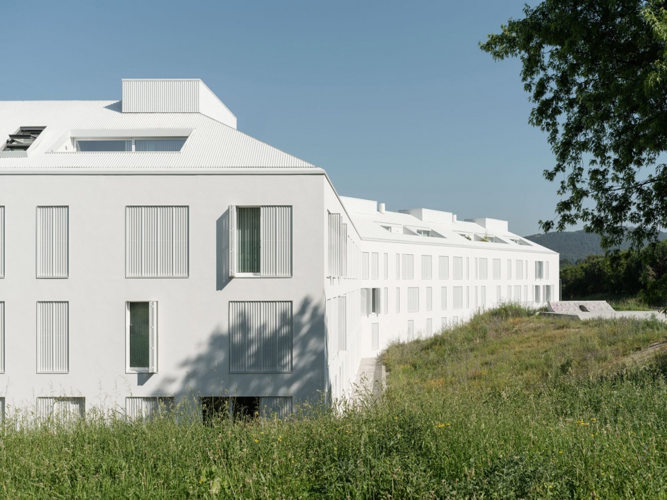 alto residencial coop by carbajo barrios arquitectos