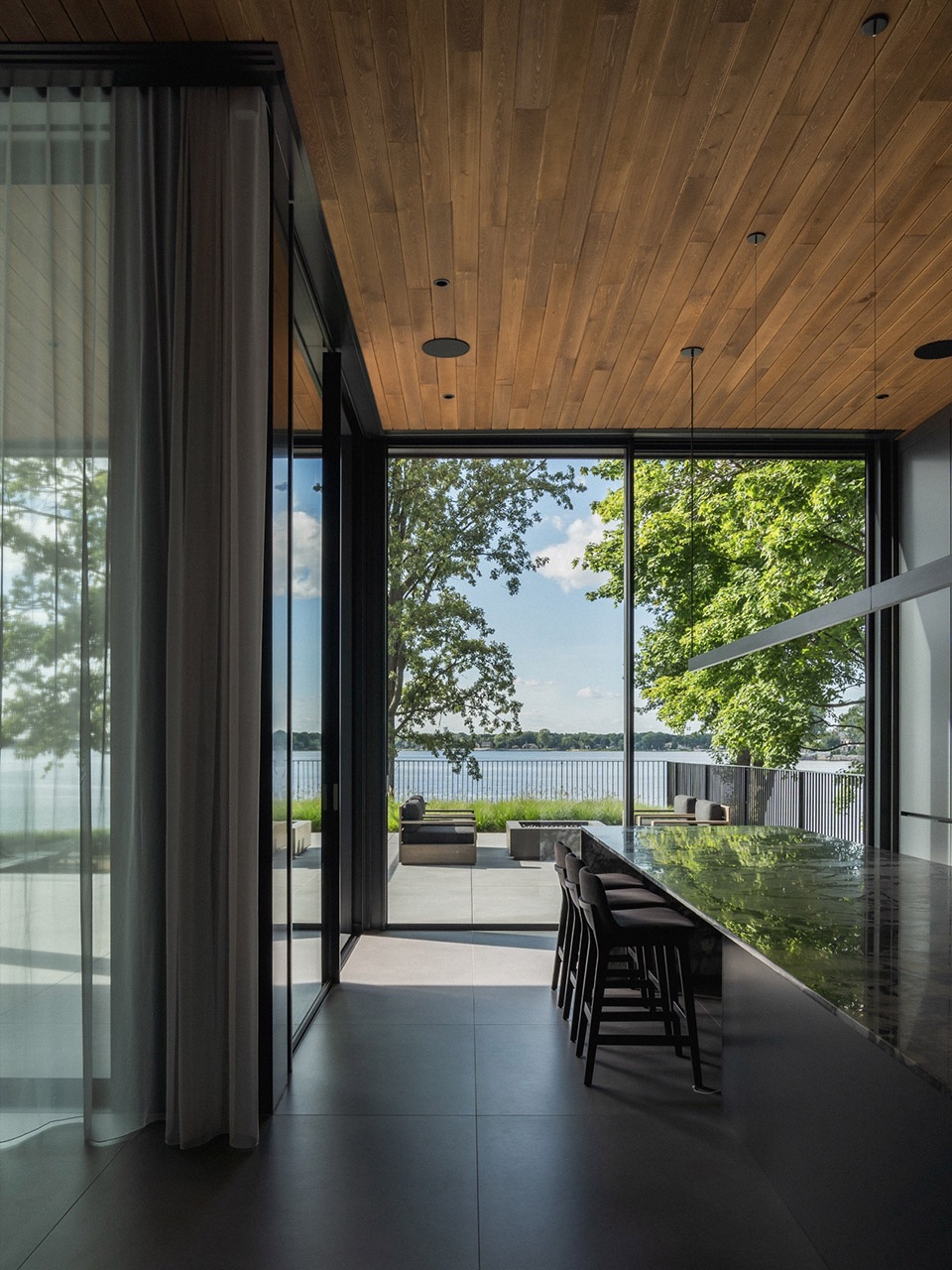 The Slate Residence by Blouin Beauchamp Architectes