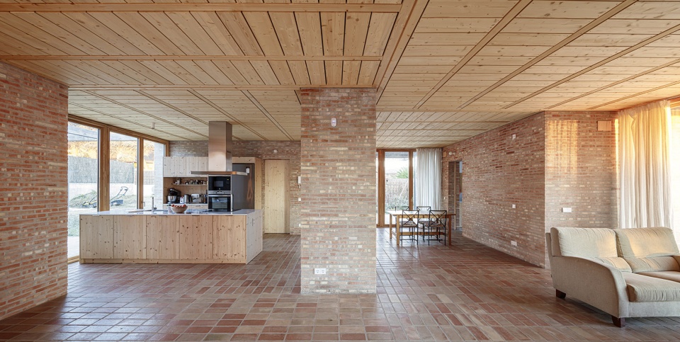 casa la by alventosa morell arquitectes