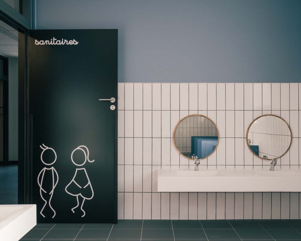 Jean de la Fontaine kindergarten school by ALTA