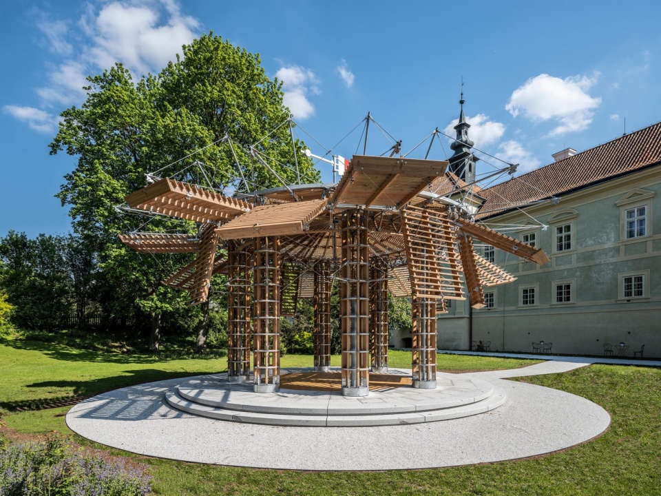 Kinetic Pavilion at the Radíc Chateau Martin Rajnis