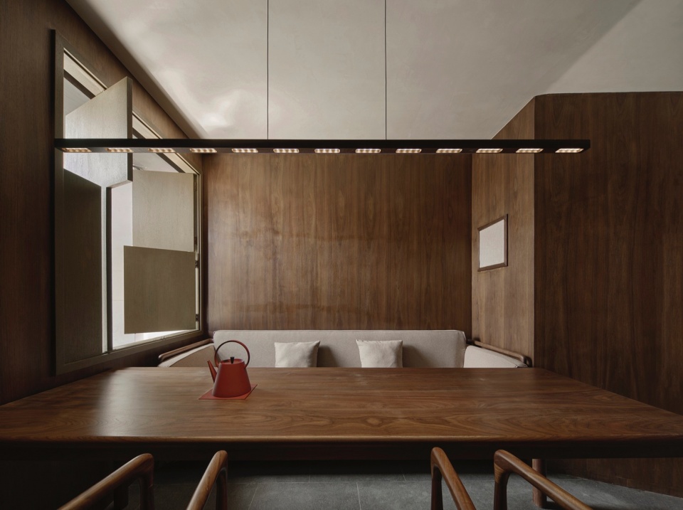 Seventeen Teahouses