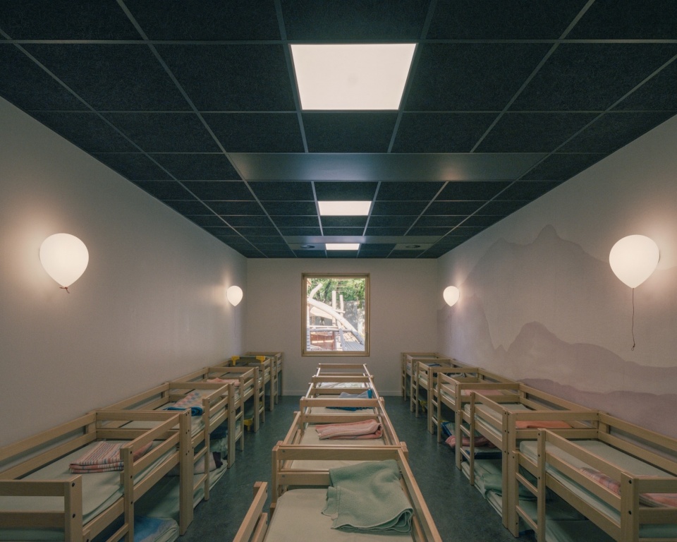 Jean de la Fontaine kindergarten school by ALTA