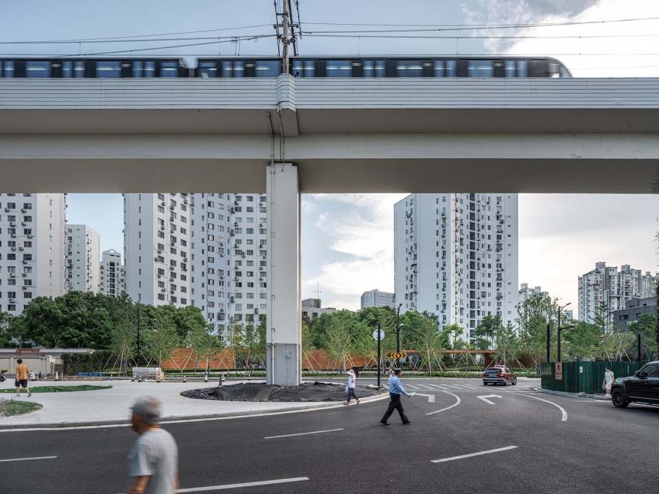 caoxi road pocket park shanghai by viascape design