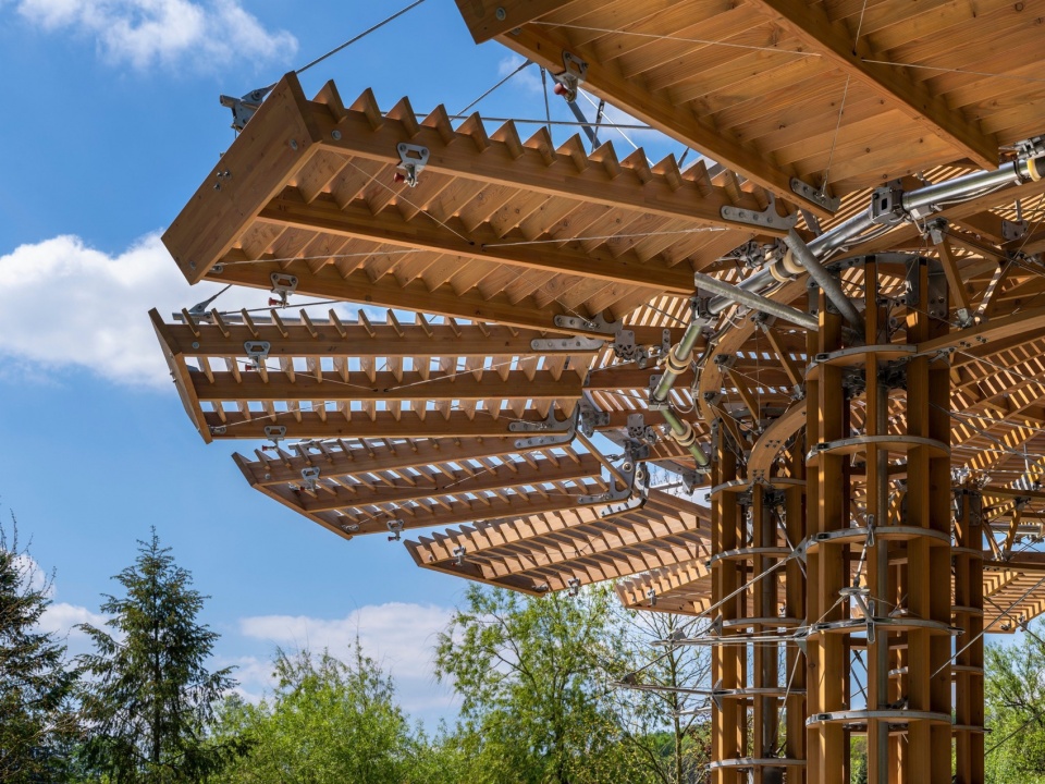 Kinetic Pavilion at the Radíc Chateau Martin Rajnis