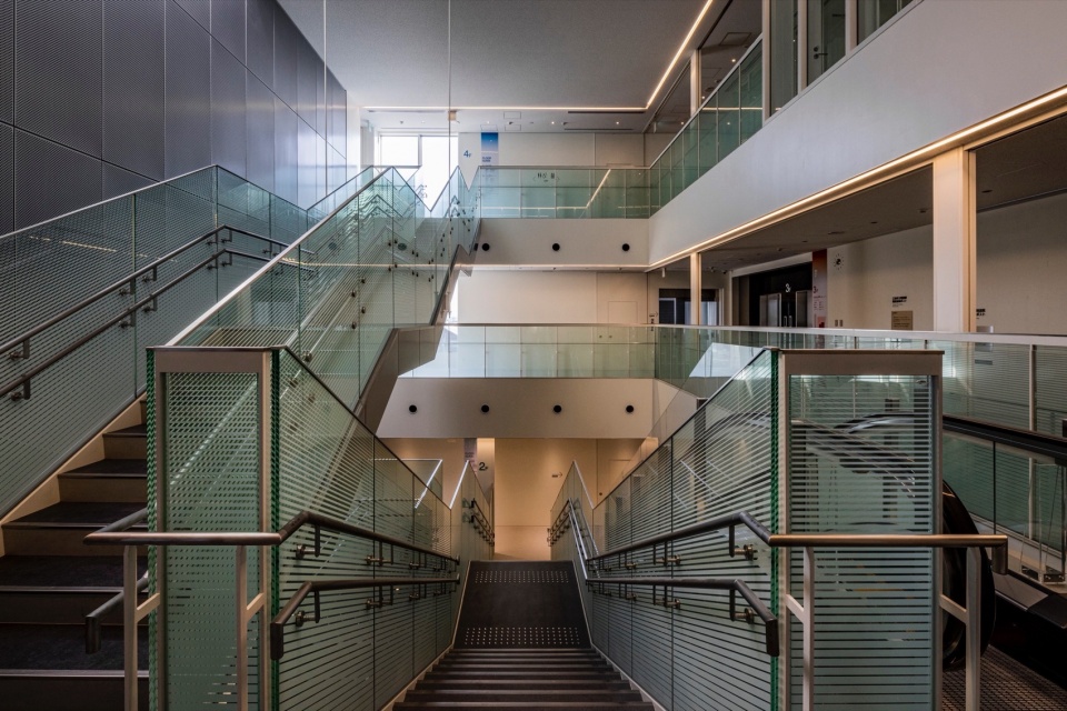 Konan City Hotei Station East Complex Public Facility toko toko labo by MIKAMI Architects