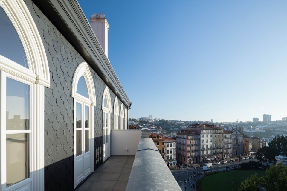 edificio de mouzinho da silveira by diana barros arquitectura