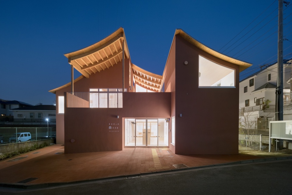 Komaoka Genkids Nursery School by Tomoyuki Kurokawa Architects