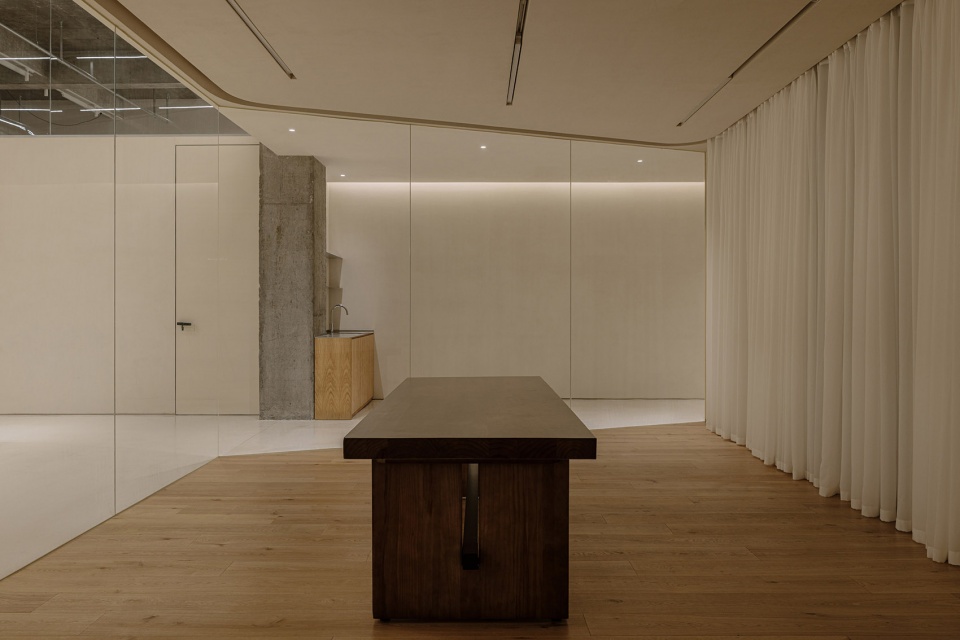 dq natural by unknown design