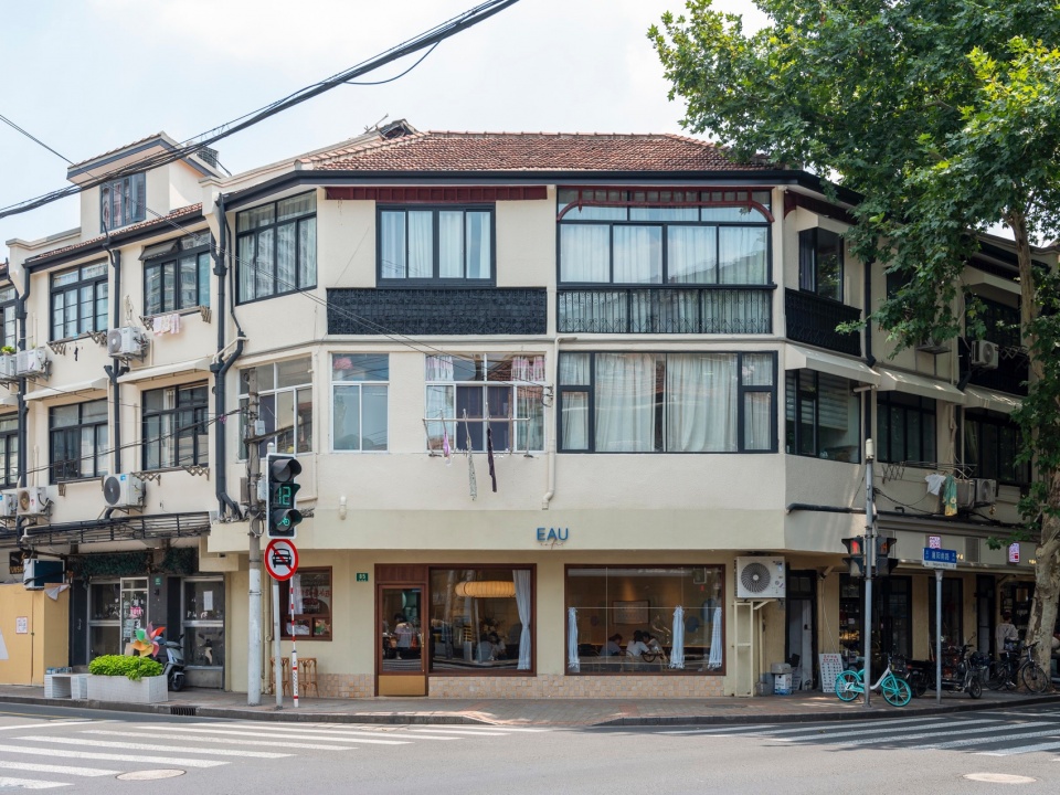 eau coffee shop 2 0 by atelier a