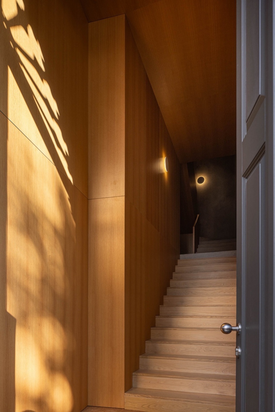 edificio de mouzinho da silveira by diana barros arquitectura