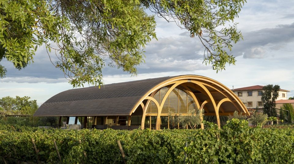 extension of bodegas faustino winery by foster partners