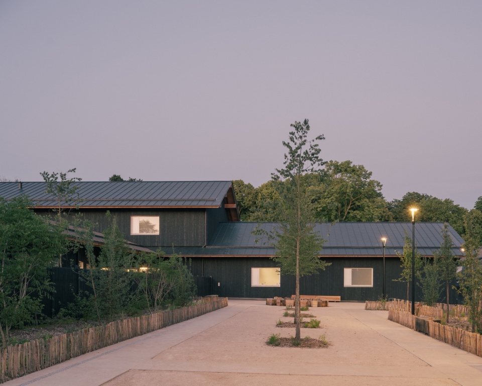 Jean de la Fontaine kindergarten school by ALTA
