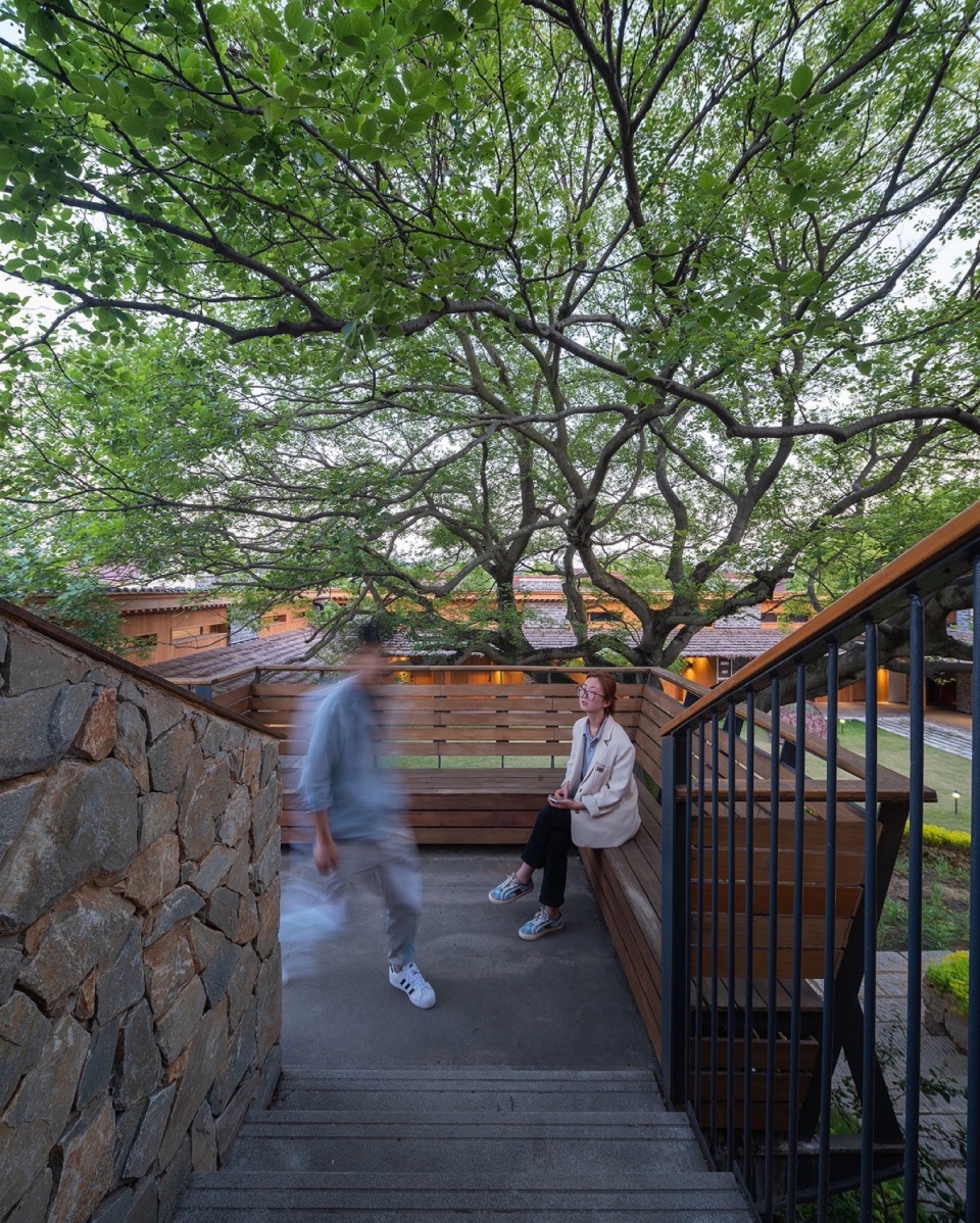 Renovation of abandoned rural primary schools