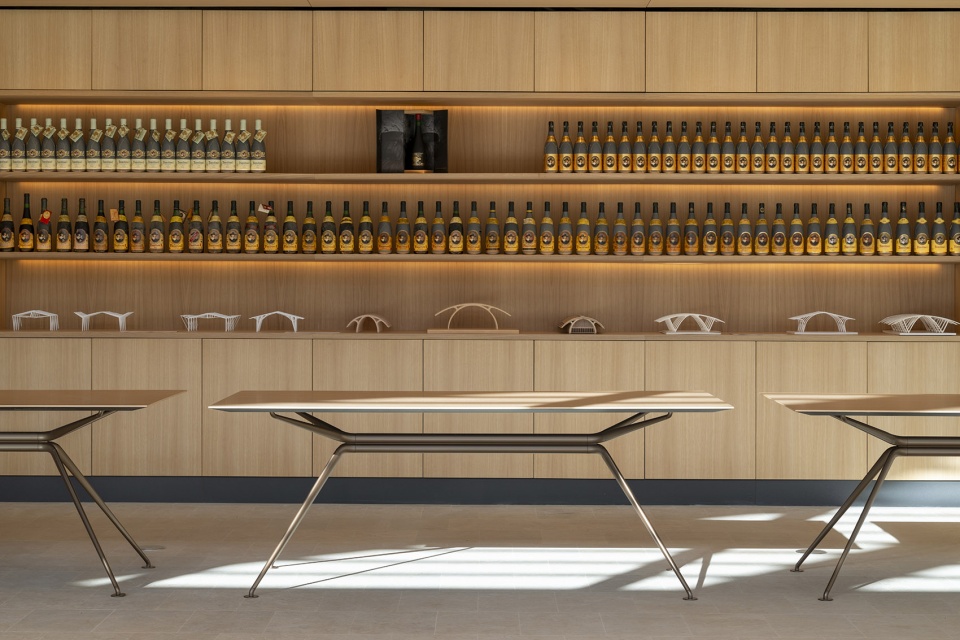 extension of bodegas faustino winery by foster partners