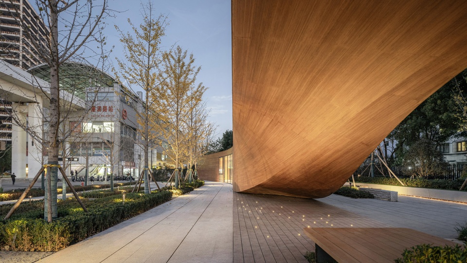 caoxi road pocket park shanghai by viascape design